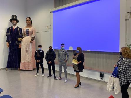 101121 Presentació vídeo projecte joves migrats (1).jpg