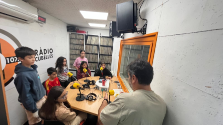 151025 VISITA SISÈ VORA RÀDIO 8.png