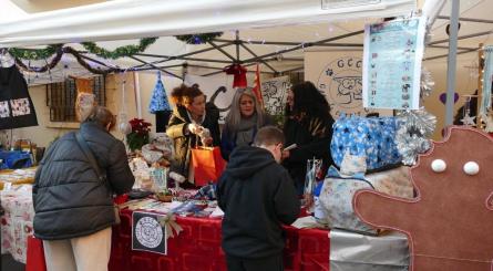 191223_Fira de Nadal_Gars de carrer Cubelles (2).jpg