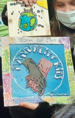 230222 Logo cooperativa Manuality Kids.jpg