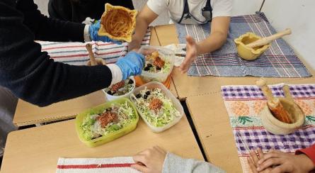 230224 TALLER XATÓ MAR I CEL 1.jpg