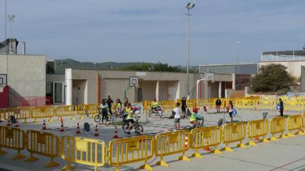 241022 EDUCACIÓ VIAL ESCOLA CHARLIE RIVEL baixa (2).jpg