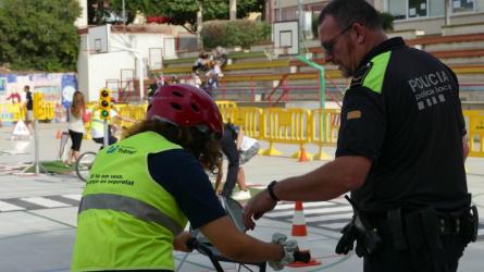 241022 EDUCACIÓ VIAL ESCOLA CHARLIE RIVEL baixa (3).jpg
