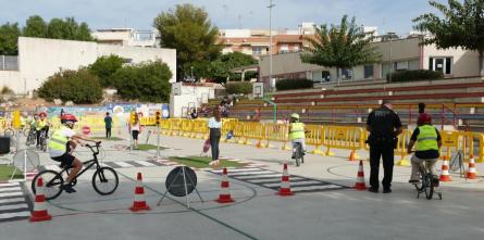 241022 EDUCACIÓ VIAL ESCOLA CHARLIE RIVEL baixa.JPG