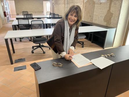 CASES BOTIGA CASTELL 131125 (3).JPG