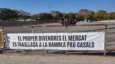 Trasllat mercat a la rambla Pau Casals.jpg